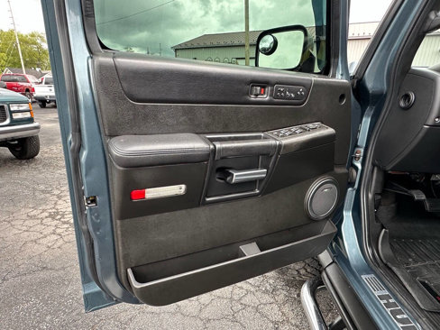 Used 2006 HUMMER H2 image 23