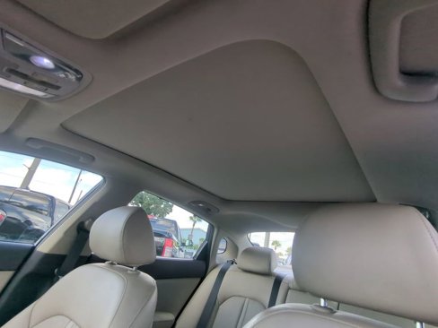 Used 2016 Kia Optima EX w/ Premium Package image 19