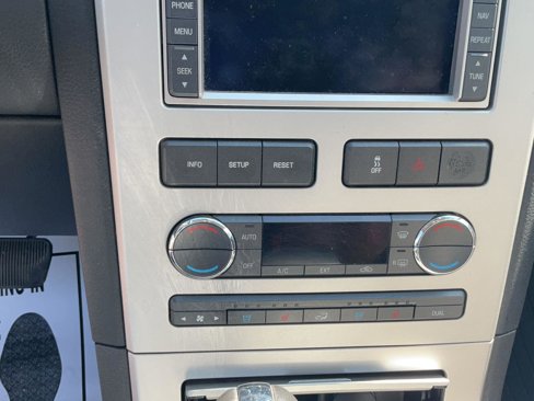 Used 2008 Lincoln MKX AWD image 16