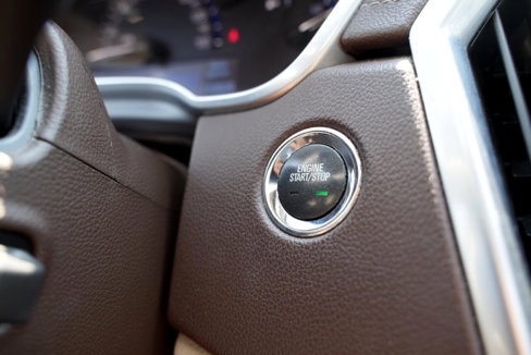 Used 2015 Cadillac SRX Luxury w/ Driver Awareness Package image 34