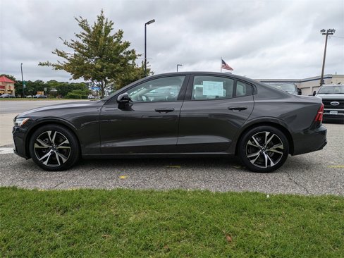 Certified 2024 Volvo S60 B5 Plus image 7