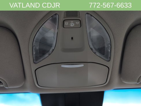 Used 2017 Hyundai Santa Fe SE image 30