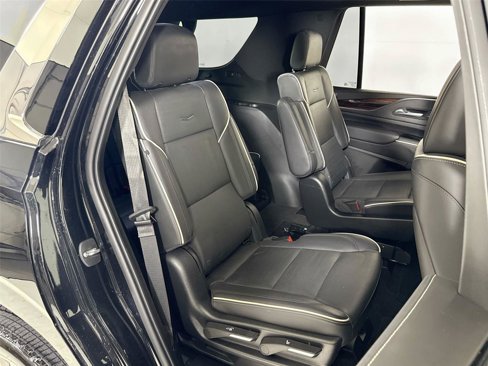 Used 2022 Cadillac Escalade Premium Luxury w/ Performance Package image 28