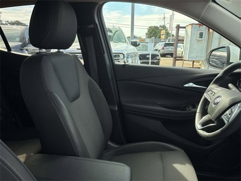 Used 2022 Buick Encore GX Select w/ Sport Touring Package image 13
