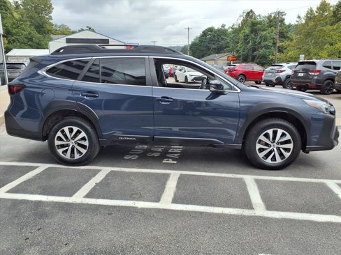 Certified 2023 Subaru Outback Premium image 3