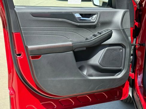New 2025 Ford Escape ST-Line w/ Tech Pack #1 image 15