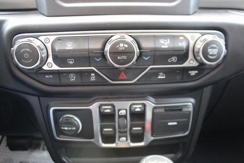 Used 2021 Jeep Wrangler Unlimited Sport image 21
