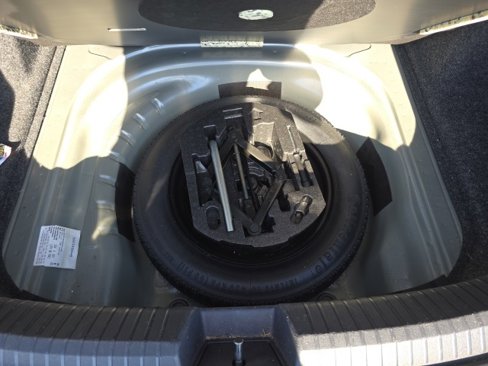 Used 2019 Volkswagen Jetta SE w/ Cold Weather Package image 26