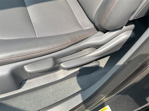 Used 2021 Chevrolet Bolt Premier w/ Infotainment Package image 50