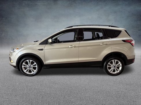 Used 2018 Ford Escape SEL image 2