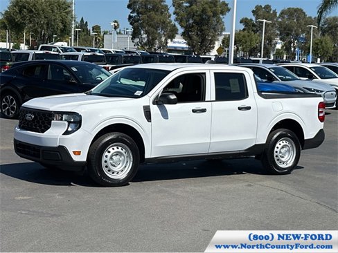New 2025 Ford Maverick XL image 1