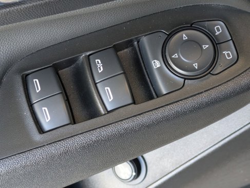 Used 2023 Chevrolet Equinox LT image 16