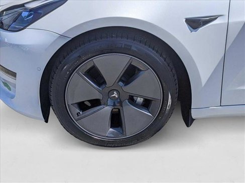 Used 2021 Tesla Model 3 Long Range image 23