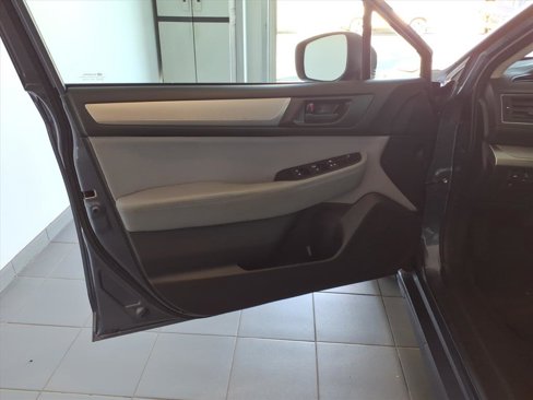 Used 2018 Subaru Legacy 2.5i image 14