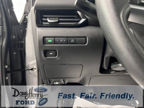Used 2023 Nissan Sentra SV image 25