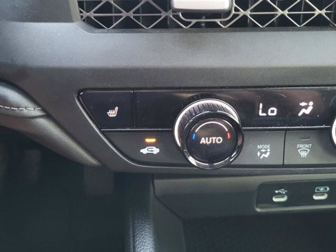 Used 2023 Honda Accord EX image 32