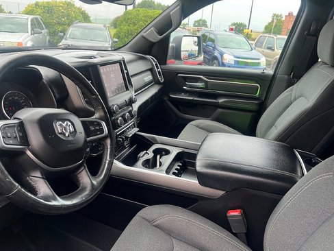 Used 2019 RAM 1500 Big Horn image 13