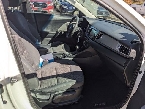 Used 2019 Kia Niro FE image 19