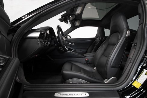 Used 2018 Porsche 911 Carrera 4 GTS image 20