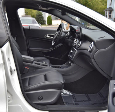 Used 2019 Mercedes-Benz CLA 250 image 26