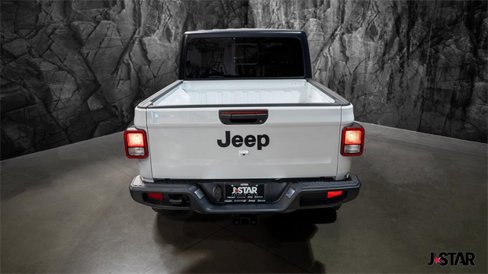 Used 2021 Jeep Gladiator Sport image 19