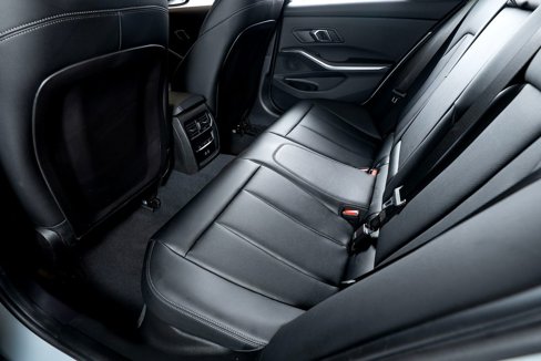 Used 2024 BMW M340i xDrive w/ Driving Assistance Package image 26