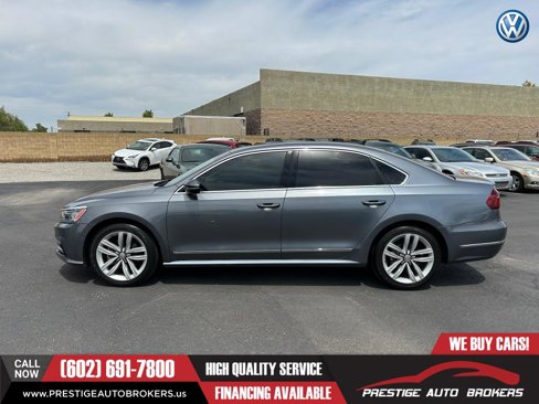 Used 2017 Volkswagen Passat 1.8T SEL Premium image 2
