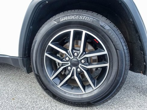 Used 2020 Jeep Grand Cherokee Trailhawk w/ Trailhawk Luxury Group image 16