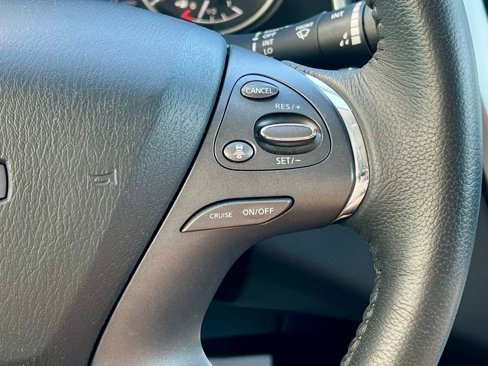 Used 2023 Nissan Murano SV image 23