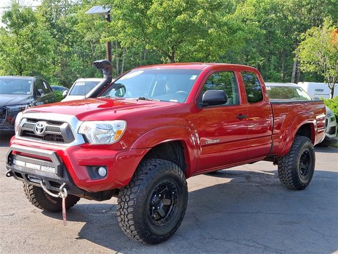 Used 2014 Toyota Tacoma 4x4 Access Cab V6 image 9
