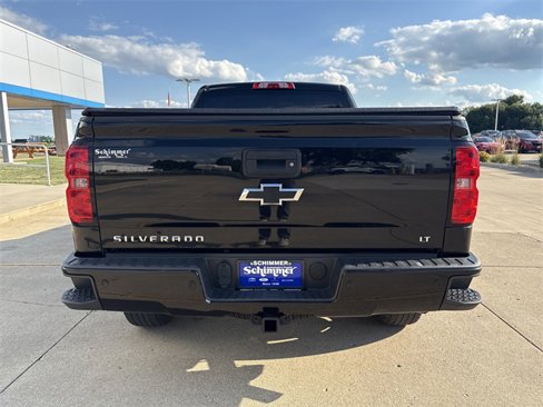 Used 2017 Chevrolet Silverado 1500 LT w/ Midnight Edition image 14
