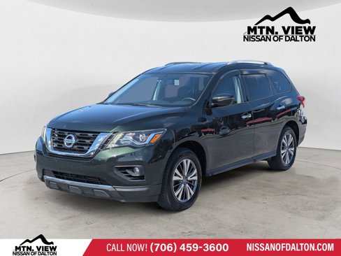 Used 2018 Nissan Pathfinder SV image 4