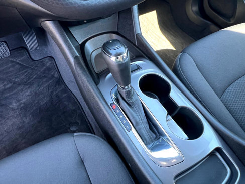 Used 2018 Chevrolet Malibu LS image 24