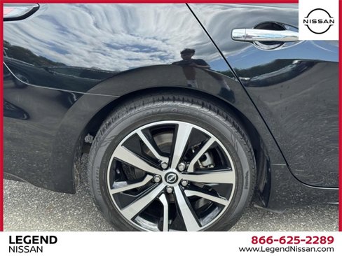 Certified 2023 Nissan Maxima SV w/ Floor Mat Group image 9