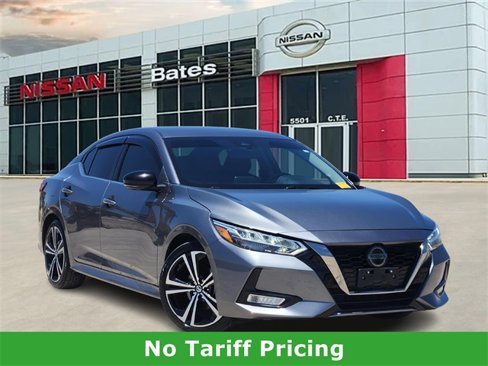 Used 2021 Nissan Sentra SR image 1