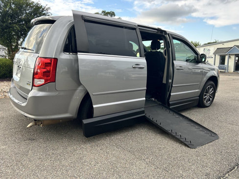 Used 2017 Dodge Grand Caravan SXT w/ Rear Park Assist Package image 2