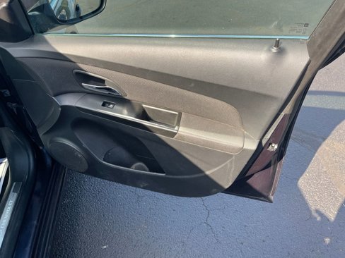 Used 2013 Chevrolet Cruze LT w/ Spring Special Edition image 28