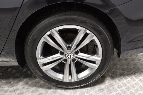 Used 2019 Volkswagen Jetta R-Line image 35