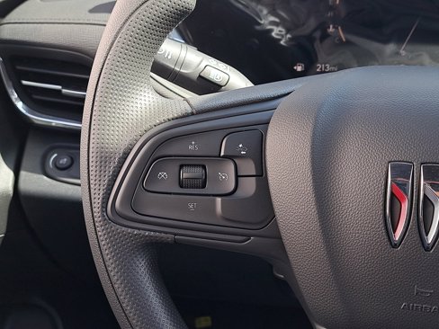 New 2025 Buick Envista Preferred image 24