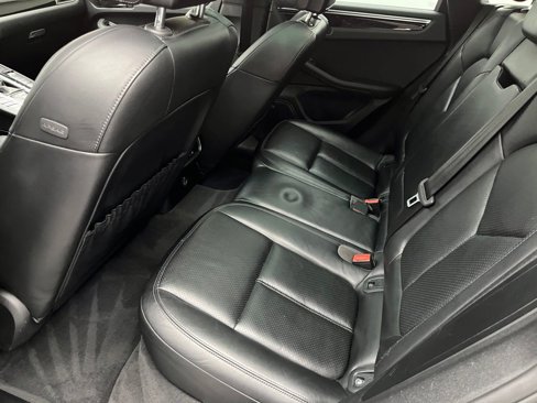 Used 2018 Porsche Macan S image 31