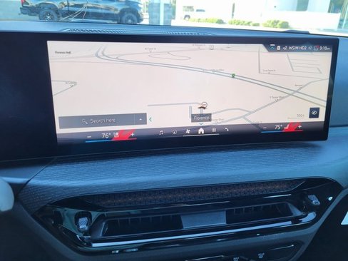 New 2025 BMW 330i Sedan w/ M Sport Package image 17