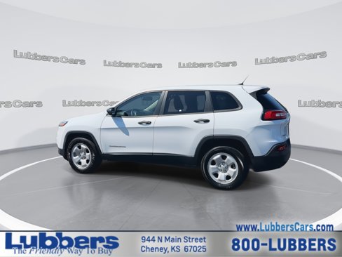 Used 2017 Jeep Cherokee Sport w/ Safety Group image 6