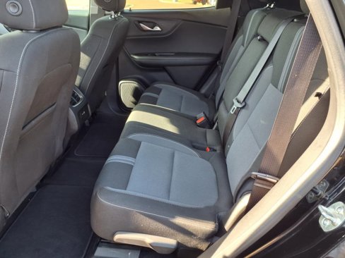 Used 2023 Chevrolet Blazer LT image 15