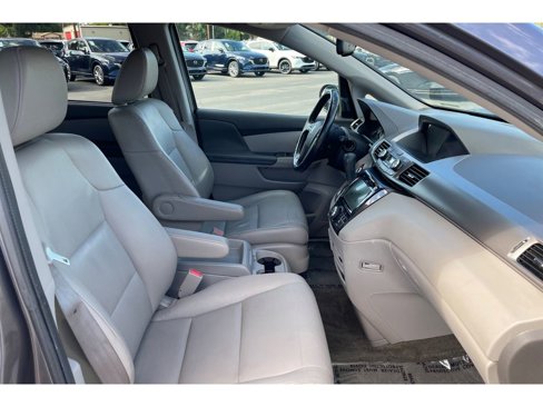 Used 2016 Honda Odyssey Touring Elite image 20