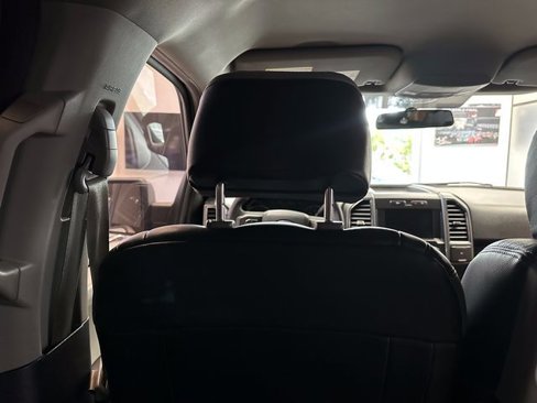 Used 2018 Ford F150 XLT image 40