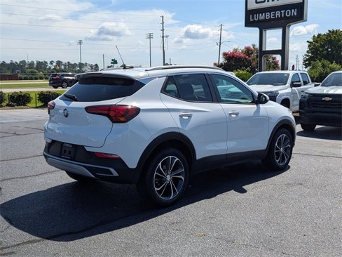 Used 2022 Buick Encore GX Select image 3