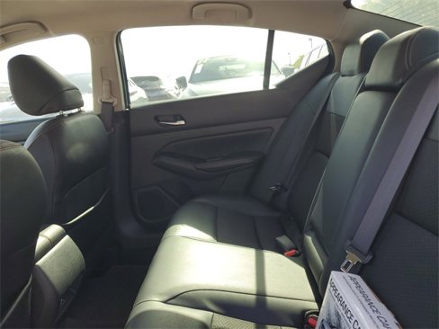 Used 2019 Nissan Altima 2.5 SR image 11