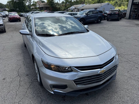 Used 2016 Chevrolet Malibu LT image 4