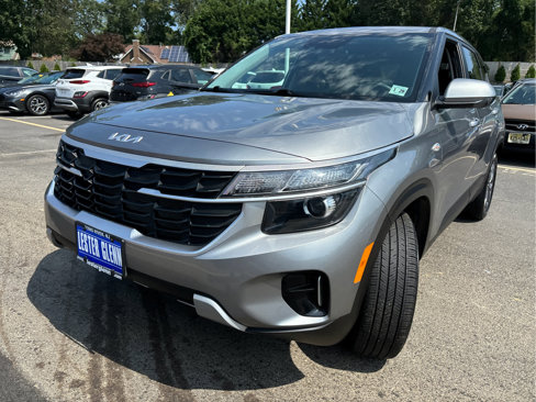 Used 2024 Kia Seltos LX image 5