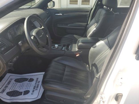 Used 2023 Chrysler 300 S image 12